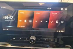 2025 Mahindra XUV3XO AX5L