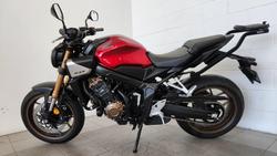 2024 Honda CB650R E-Clutch CB Maroon