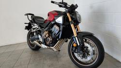 2024 Honda CB650R E-Clutch CB Maroon