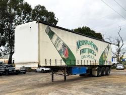 1995 Freighter 22 Pallet Curtainsider