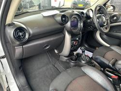 2014 MINI Countryman Cooper
