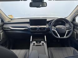 2025 LDV D90 Executive