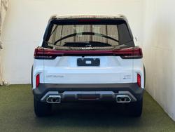 2025 LDV D90 Executive