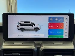 2025 LDV D90 Executive