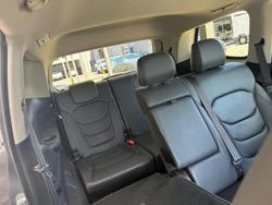 2023 LDV
                D90 Executive