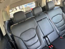 2023 LDV
                D90 Executive