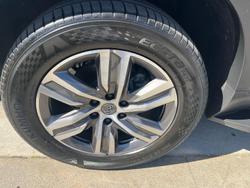 2023 LDV
                D90 Executive