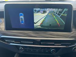 2023 LDV
                D90 Executive