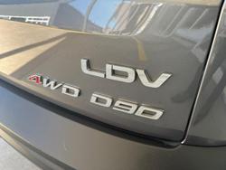 2023 LDV
                D90 Executive