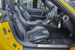 2009 Mazda
MX-5 Roadster Coupe