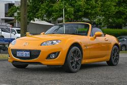 2009 Mazda
MX-5 Roadster Coupe