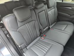 2025 Isuzu MU-X LS-T