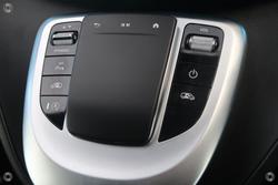 2022 Mercedes-Benz V-Class V300 d AMG Avantgarde