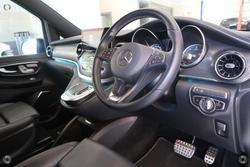 2022 Mercedes-Benz V-Class V300 d AMG Avantgarde