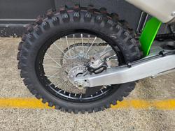 2025 Kawasaki KX450X GREEN