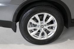 2017 Nissan X-TRAIL ST