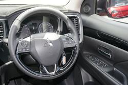 2020 Mitsubishi Outlander ES