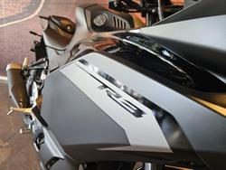 2025 Yamaha YZF-R3 R3 Black