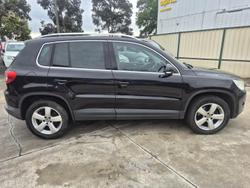 2011 Volkswagen Tiguan 147TSI 5N MY11 Four Wheel Drive Deep Black