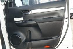 2021 Toyota Hilux SR