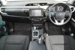 2021 Toyota Hilux SR