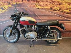 2025 Triumph Bonneville T120 Bonneville Red