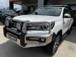 2017 Toyota
Hilux SR5