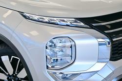 2025 Mitsubishi Outlander Aspire