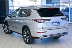 2025 Mitsubishi Outlander Aspire