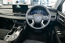 2025 Mitsubishi Outlander Aspire