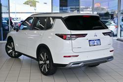 2025 Mitsubishi Outlander Aspire