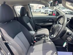 2019 MITSUBISHI TRITON GLX PLUS (4x4)