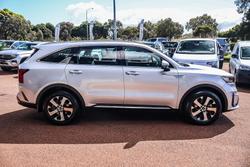 2022 Kia Sorento Sport