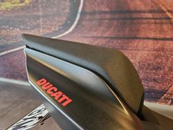 2024 Ducati Panigale V2 Panigale Black