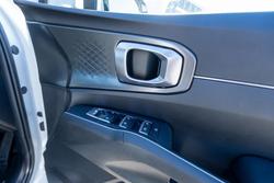 2022 Kia
                Sorento S