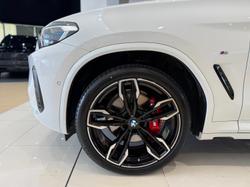 2025 BMW X4 M40i