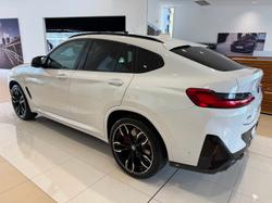 2025 BMW X4 M40i