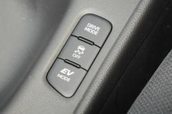 2025 Toyota Yaris Ascent Sport Hybrid