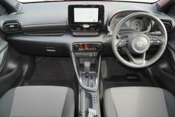 2025 Toyota Yaris Ascent Sport Hybrid