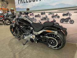 2025 Harley-davidson FXBR BREAKOUT (117) Vivid Black