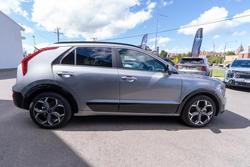 2024 Kia Niro HEV GT-Line