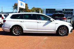 2022 Volkswagen Passat 162TSI Elegance