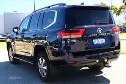 2024 Toyota Landcruiser VX