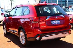 2019 Mitsubishi Outlander ES