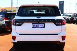 2022 Ford Everest Ambiente