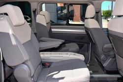 2025 Volkswagen Multivan TDI360 Life