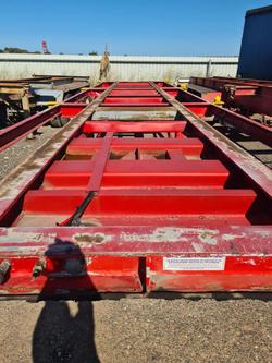 2005 THT Tri Axle A-Skel Trailer