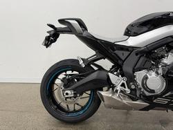 2025 CFMOTO 675 SR-R Black