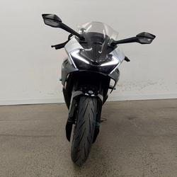 2025 CFMOTO 675 SR-R Black