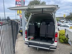 2017 Toyota
Hiace Commuter